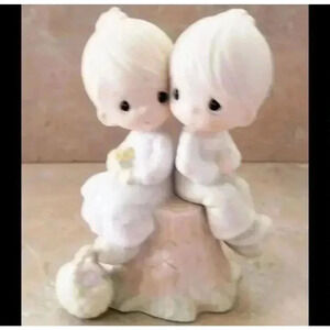 Vintage  Precious Moments Collectible Love One Another